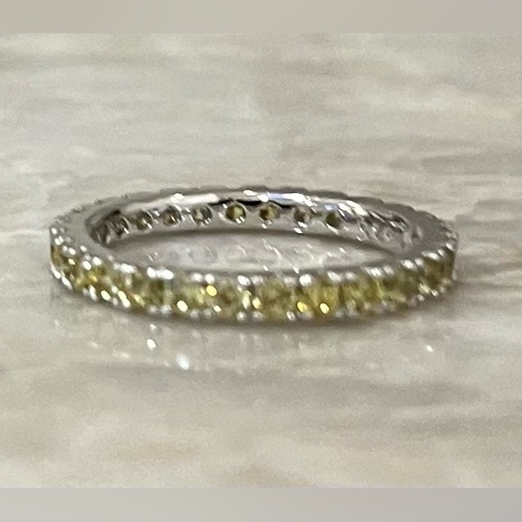 Suzy Levian Sterling Silver Yellow CZ Eternity Band Ring Size 5 NWT - Picture 4 of 7
